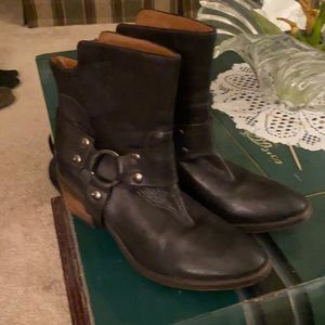 The softest genuine leather Moto boot